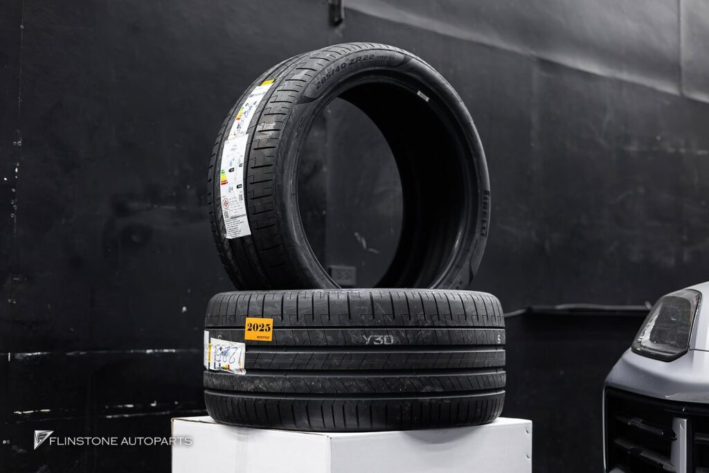 เปลี่ยนลุคเดิมๆ ให้ดูดุดันและทรงพลังยิ่งขึ้นสำหรับ PORSCHE Cayen