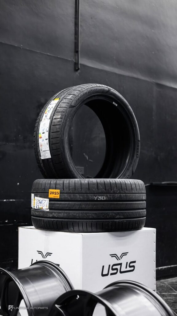 เปลี่ยนลุคเดิมๆ ให้ดูดุดันและทรงพลังยิ่งขึ้นสำหรับ PORSCHE Cayen