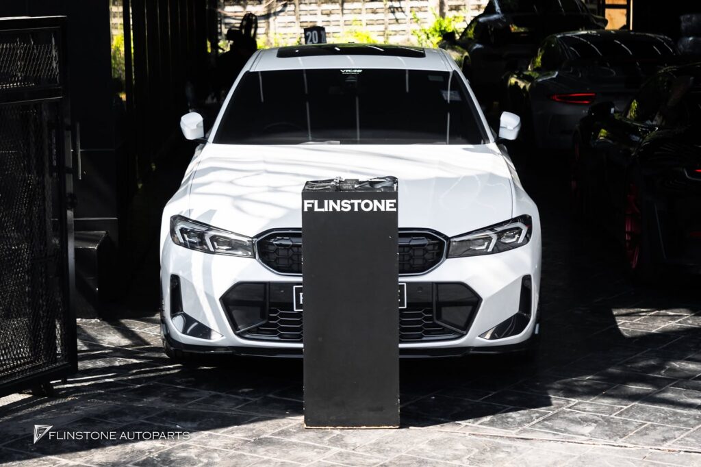 BMW G20 Series 3 LCI ติดตั้งไฟหน้า RGB สามารถปรับเปลี่ยนสีของ LE