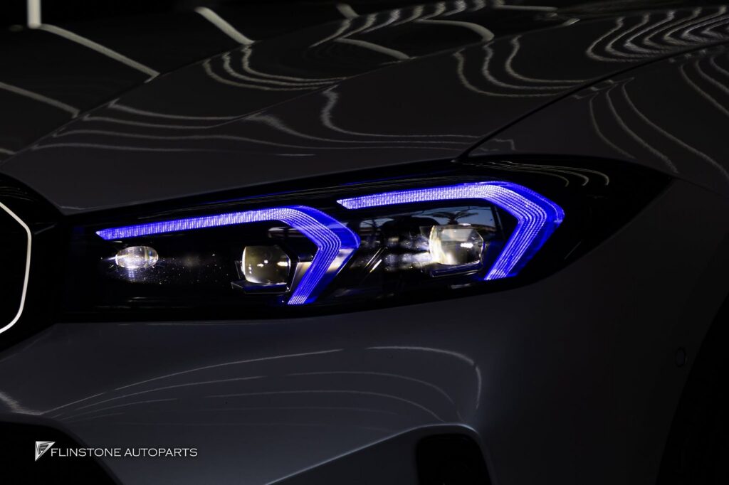 BMW G20 Series 3 LCI ติดตั้งไฟหน้า RGB สามารถปรับเปลี่ยนสีของ LE