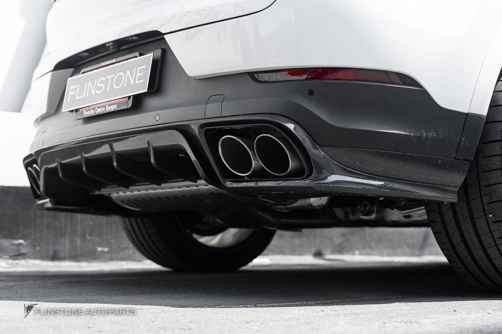 PORSCHE Cayenne 9Y0.2 USUS Autoclave Carbon Fiber Front Lip + USUS Autoclave Carbon Fi
