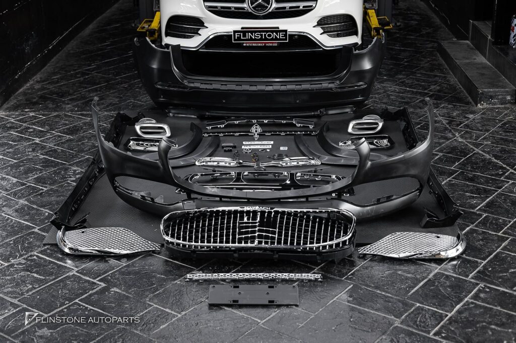 Mercedes-Benz เรียงพร้อมสำหรับการติดตั้งชุดแต่ง MAYBACH ใน X167 GLS-Class