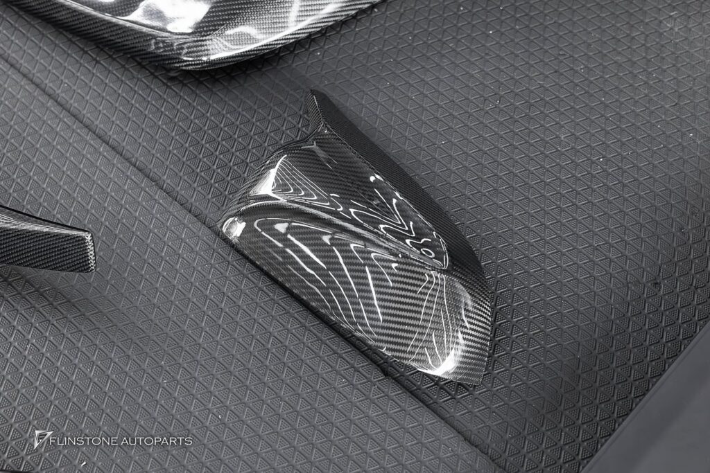 BMW G05 X5 GTs Carbon Fiber Front Lip + USUS Autoclave Carbon Fiber Front G