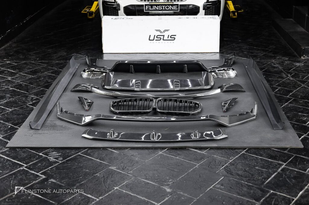 BMW G05 X5 GTs Carbon Fiber Front Lip + USUS Autoclave Carbon Fiber Front G