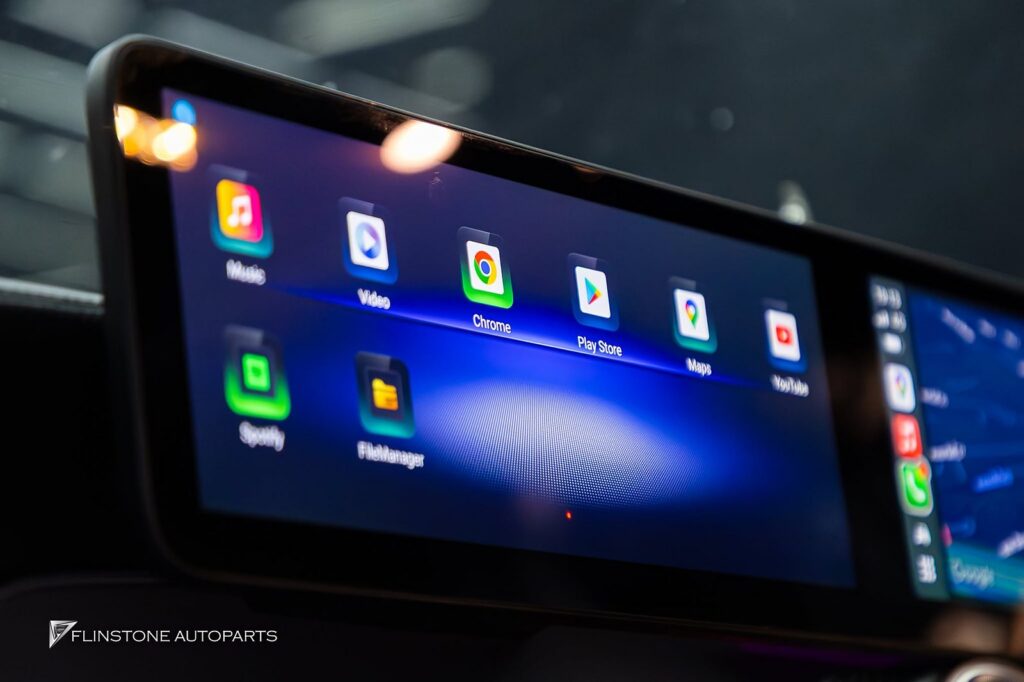 Mercedes-Benz W205 C205 C-Class 2024 luxury design: the screen blends into the console