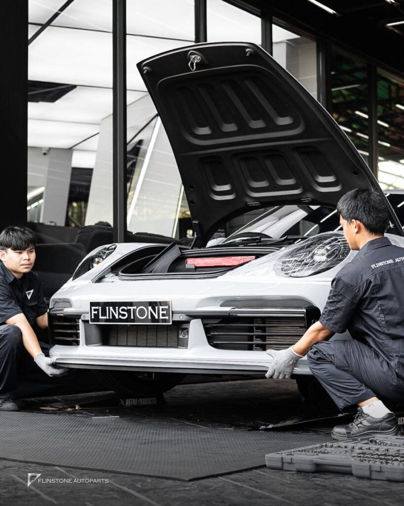 PORSCHE 992 Sport Classic