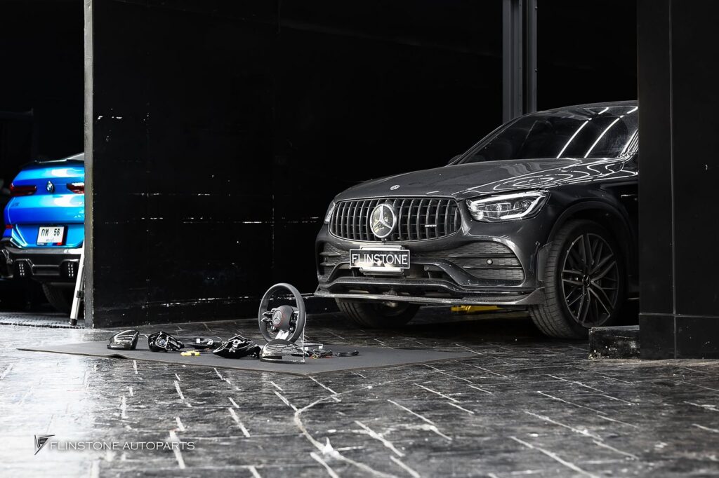 Mercedes-Benz X253 GLC-Class เปลี่ยนฟีลลิ่งการจับให้กระชับและสปอร์ตยิ่งขึ้นด้วยดีไซน์ล่าสุด พ