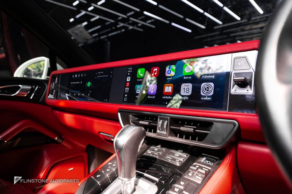 a more advanced interior than anyone else with PORSCHE Cayenne (958) that came in