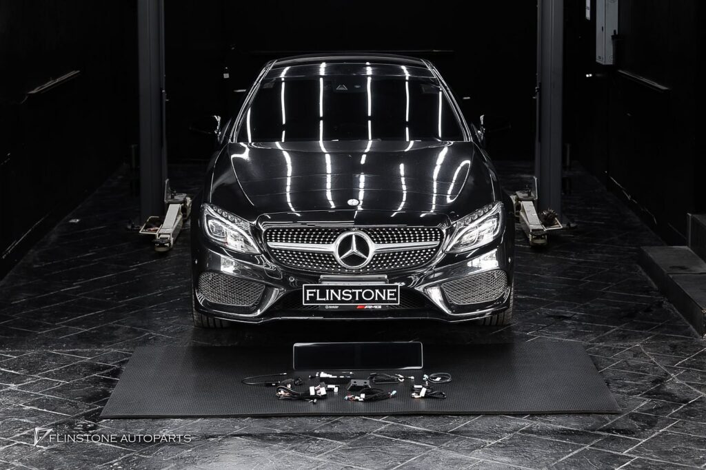 Mercedes-Benz W205 C205 C-Class 2024 the only one in Thailand: we are still the only ones fitting the screen Dual