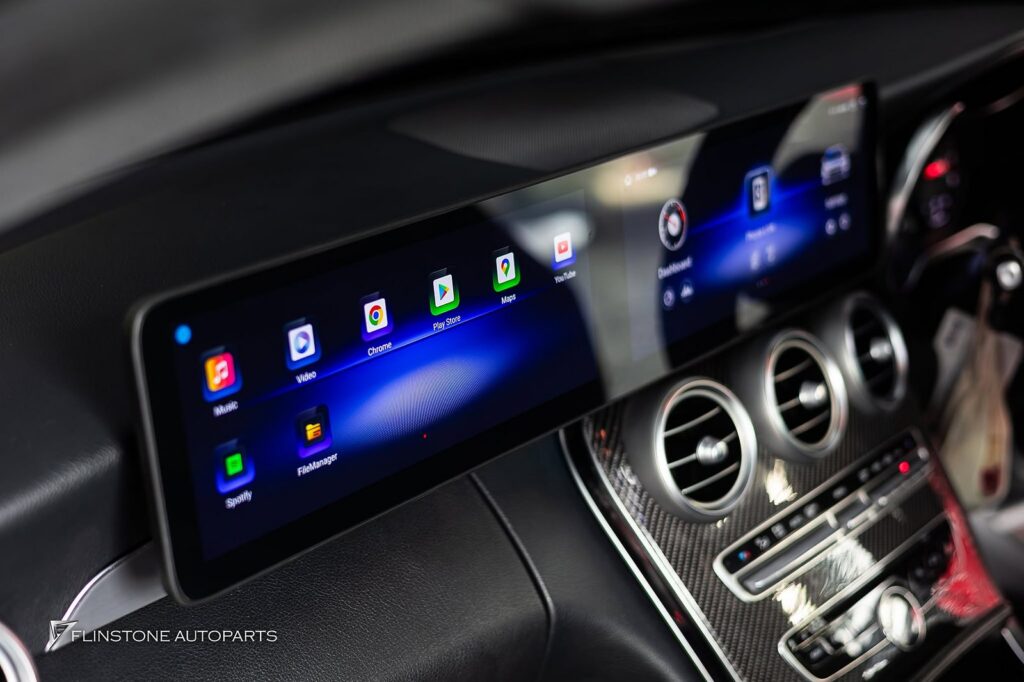 Mercedes-Benz W205 C205 C-Class 2024 the only one in Thailand: we are still the only ones fitting the screen Dual