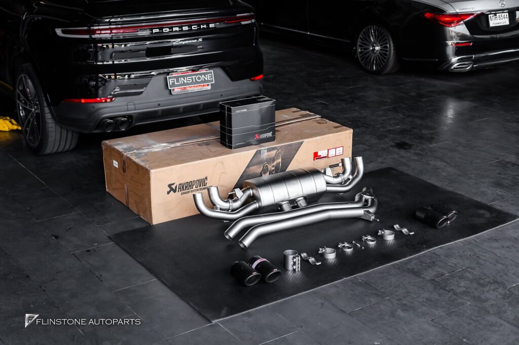 PORSCHE Cayenne 9Y0