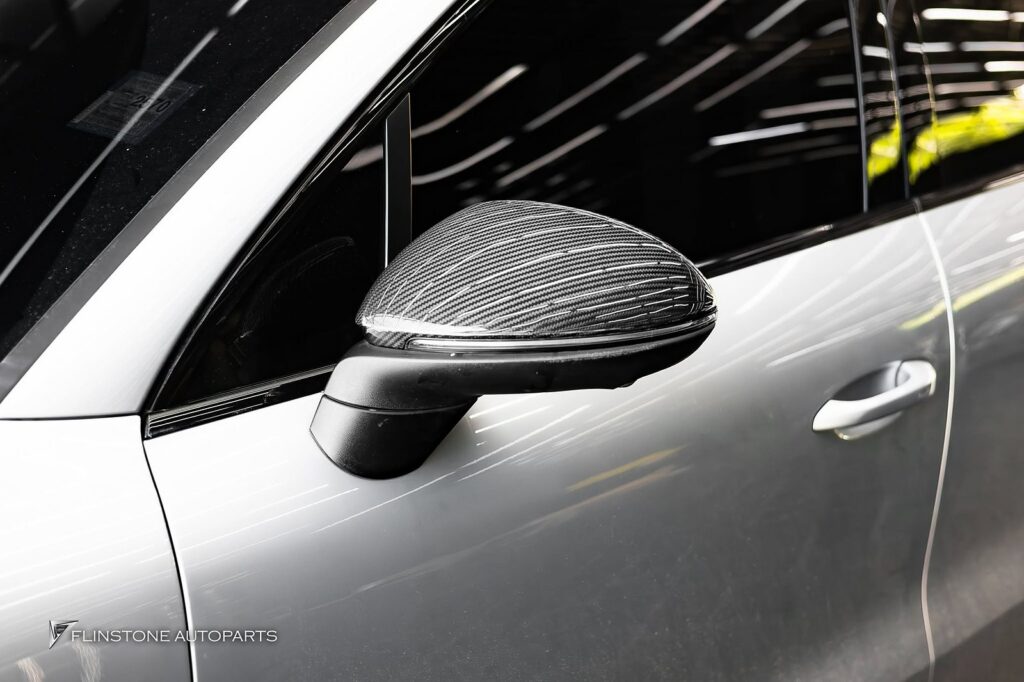 PORSCHE Cayenne 9Y0.2 Superior Strength & Lightness: 高压工艺生产