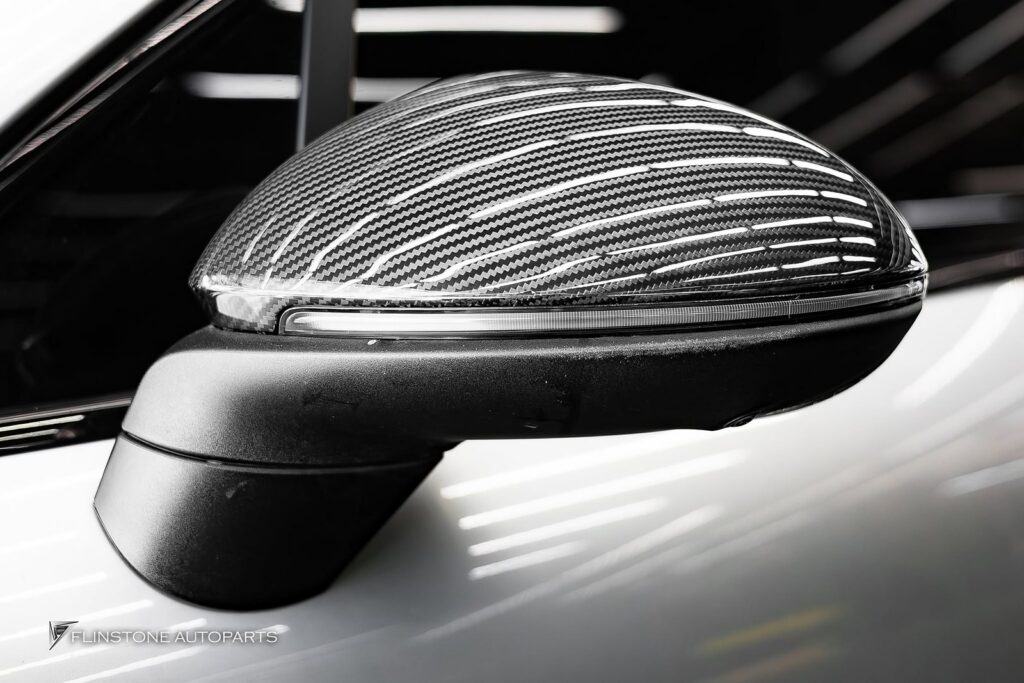 PORSCHE Cayenne 9Y0.2 Superior Strength & Lightness: 高压工艺生产