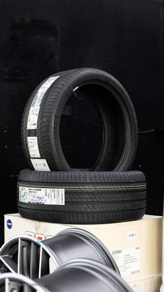 TOYOTA BBS CC-R Design: slim spoke design that is still strong