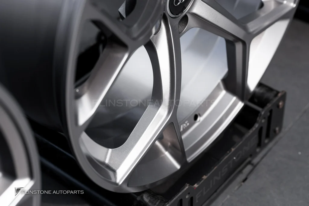 Audi A7 ล้อ Usus