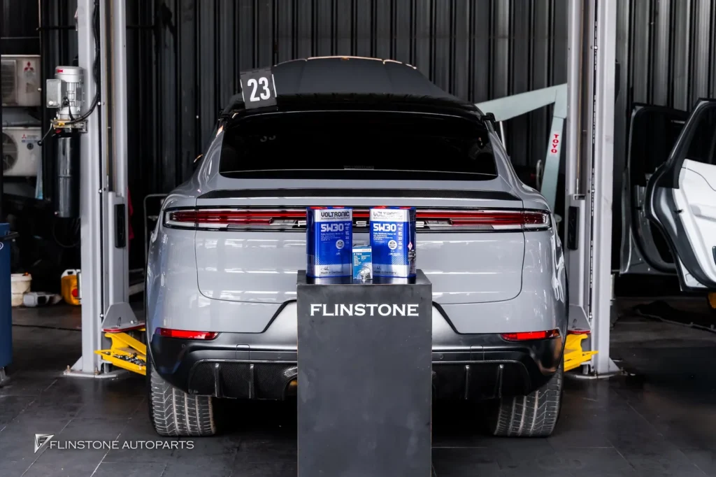 PORSCHE Cayenne Coupe 9Y0.2 ดูแลเครื่องด้วยของที่ดีที่สุด
