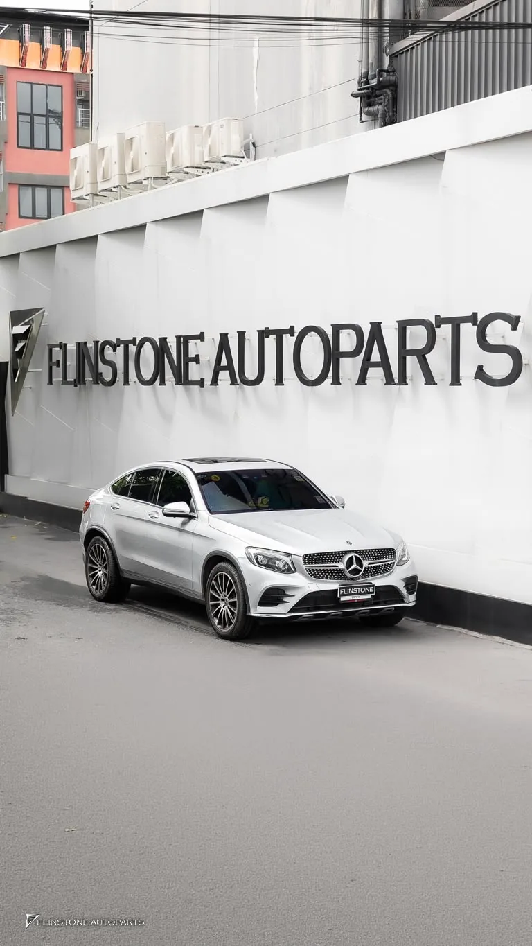 X253 GLC-Class อัปเกรดจอ Dual Screen ระบบใหม่