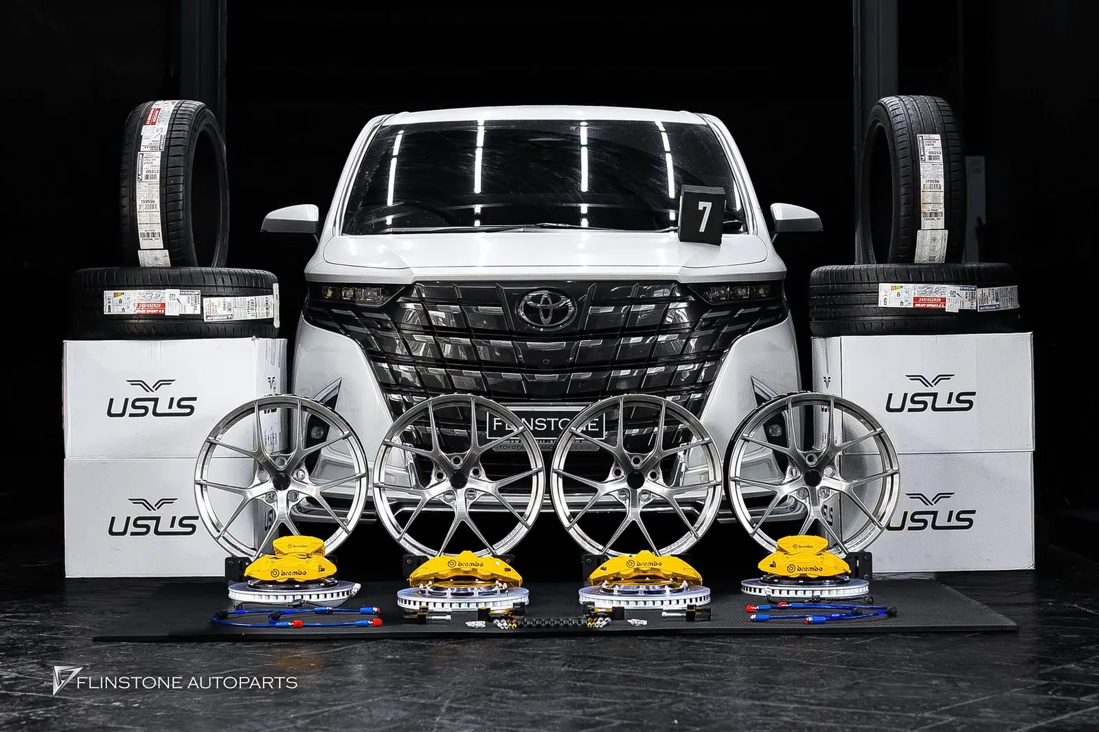 TOYOTA Alphard 40 เลือกติดตั้งชุดล้อฟอจแท้จาก USUS Forged Wheel