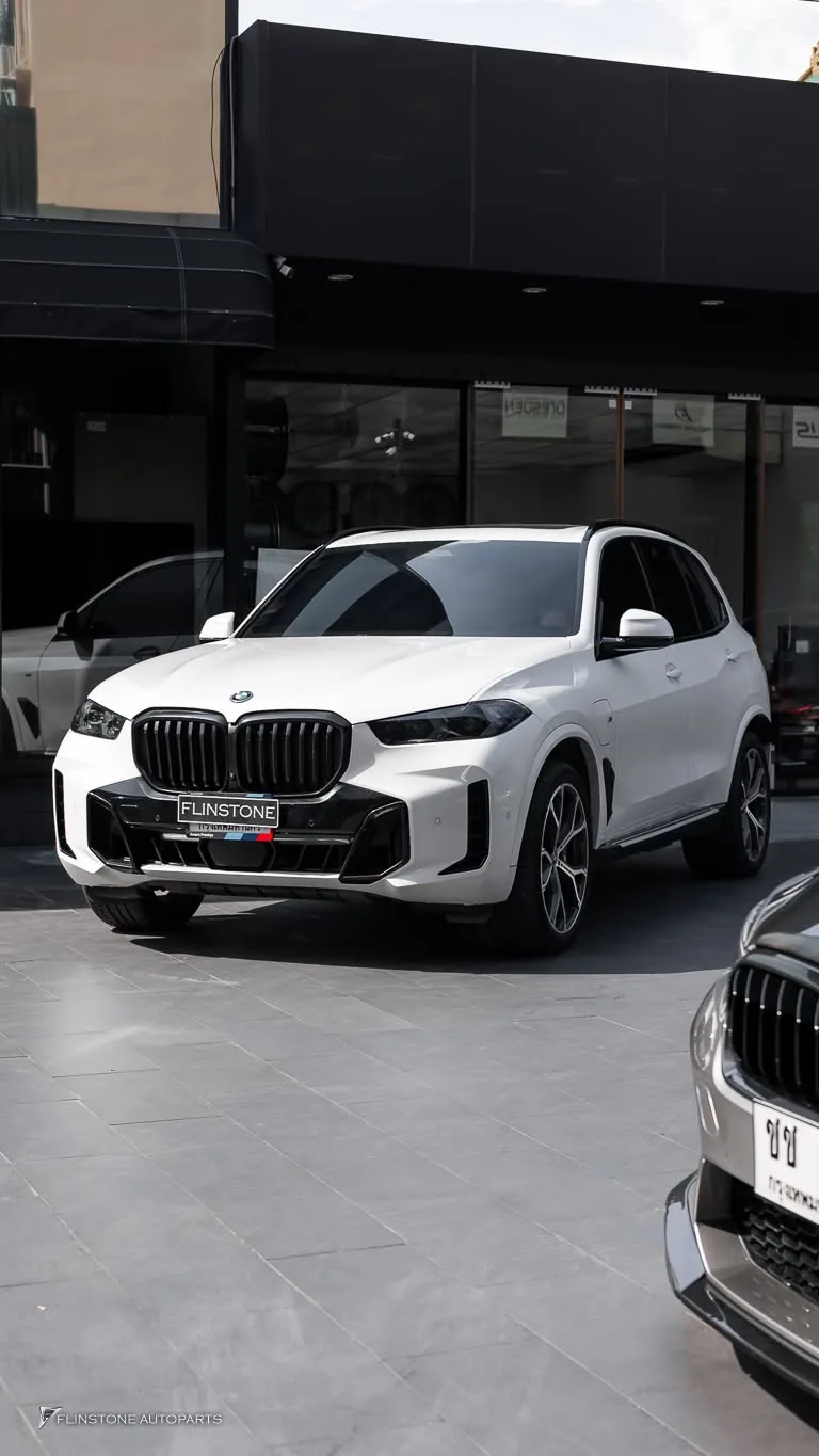 BMW X5 G05 LCI ติดตั้งบันไดข้าง ขึ้นลงสะดวกขึ้น