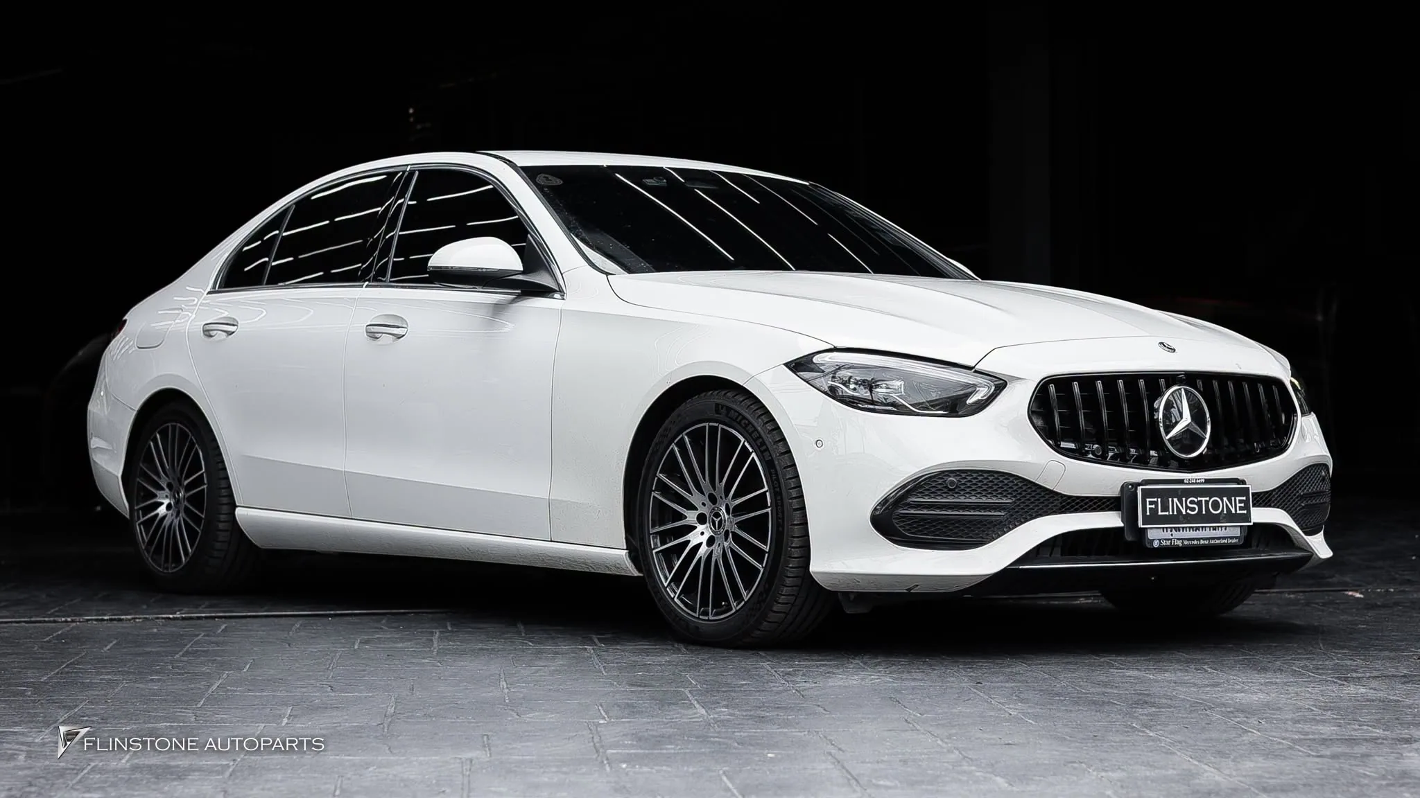 ติดตั้งกระจังหน้าสีดำทรง GT C63 สำหรับ W206 C-Class