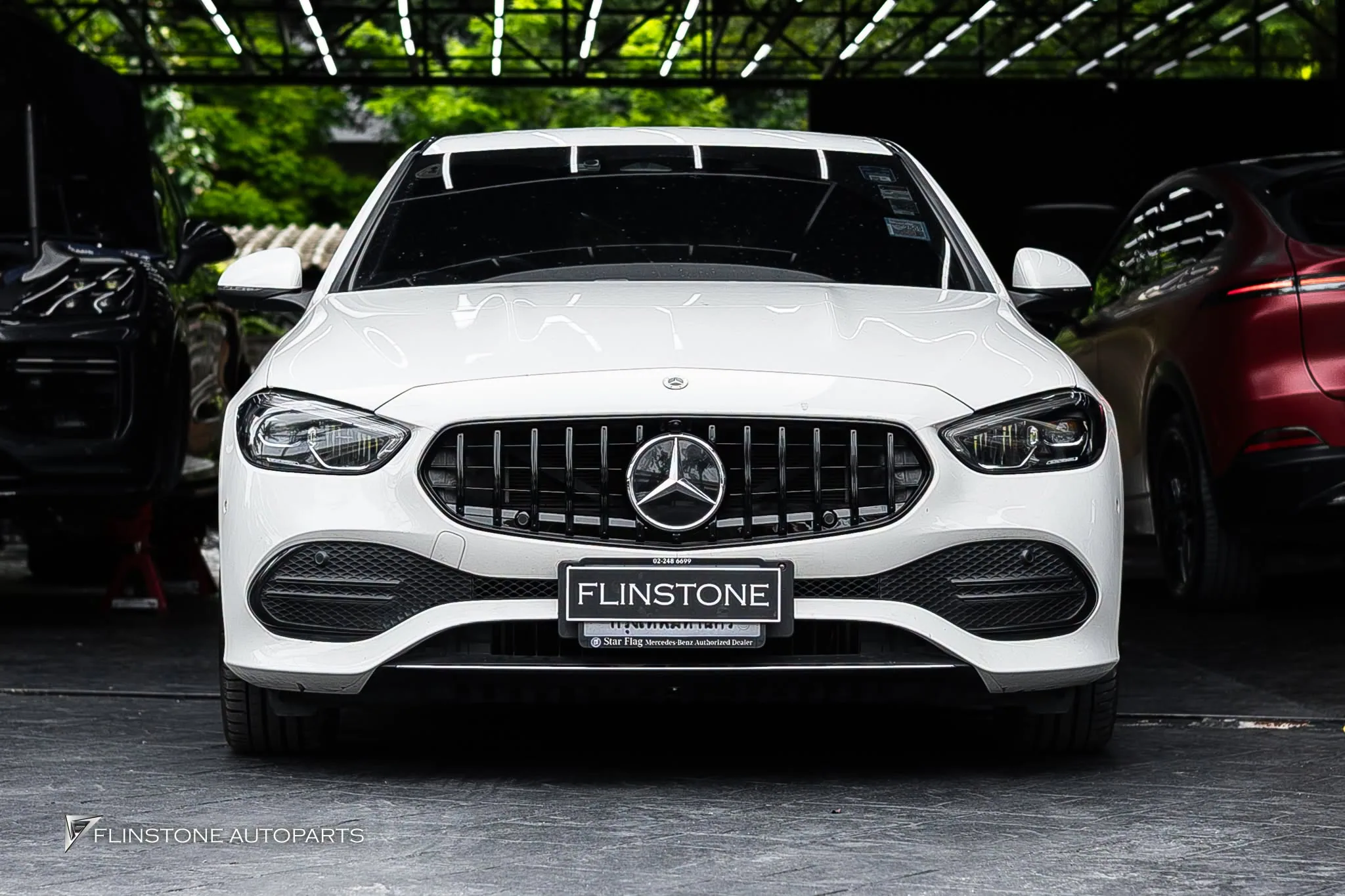 ติดตั้งกระจังหน้าสีดำทรง GT C63 สำหรับ W206 C-Class