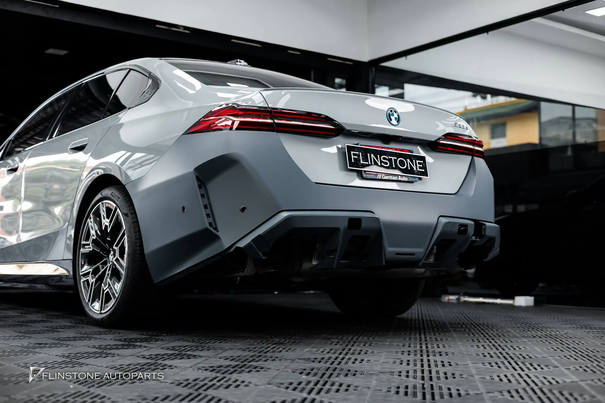 BMW G90 M5 ชุดแต่งรอบคัน พร้อมล้อ USUS Forged และเบรค M