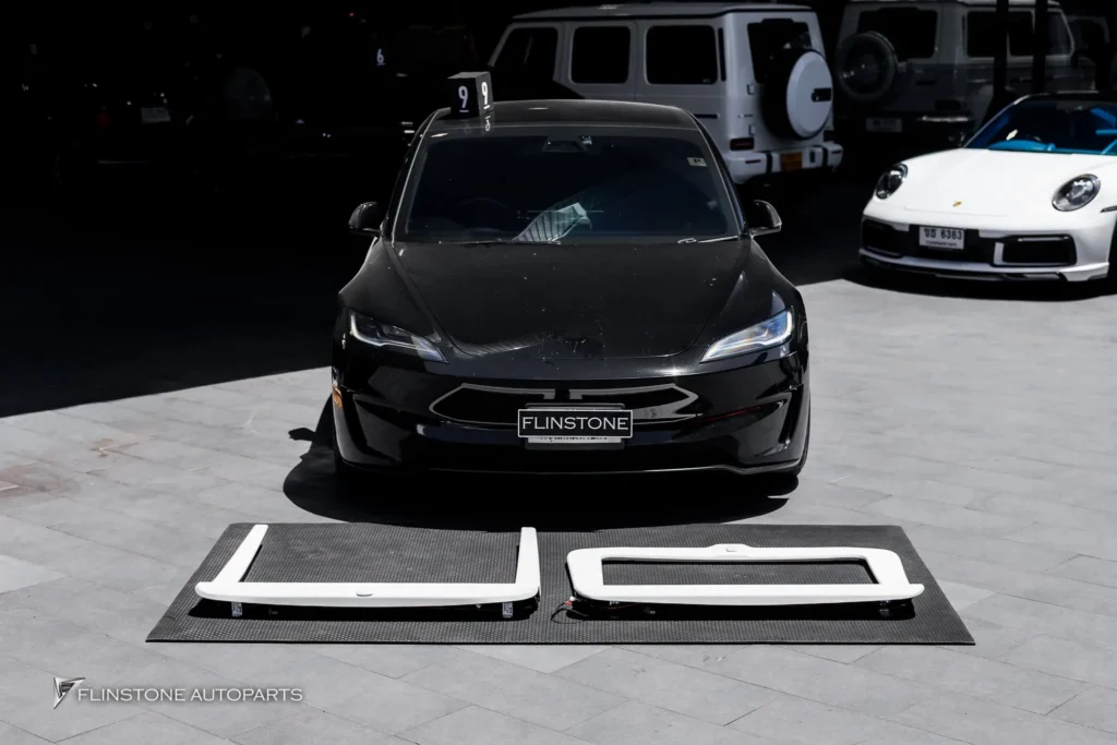 TESLA Model Y Juniper ติดตั้งม่านไฟฟ้า
