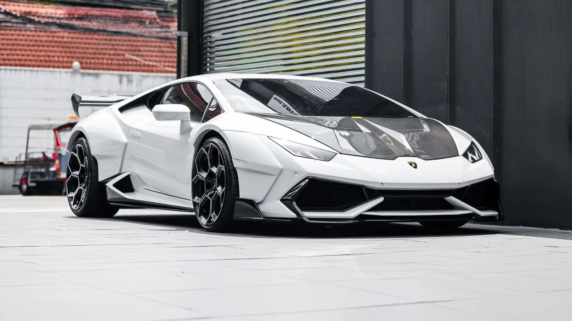 LAMBORGHINI HURACAN LP610-4