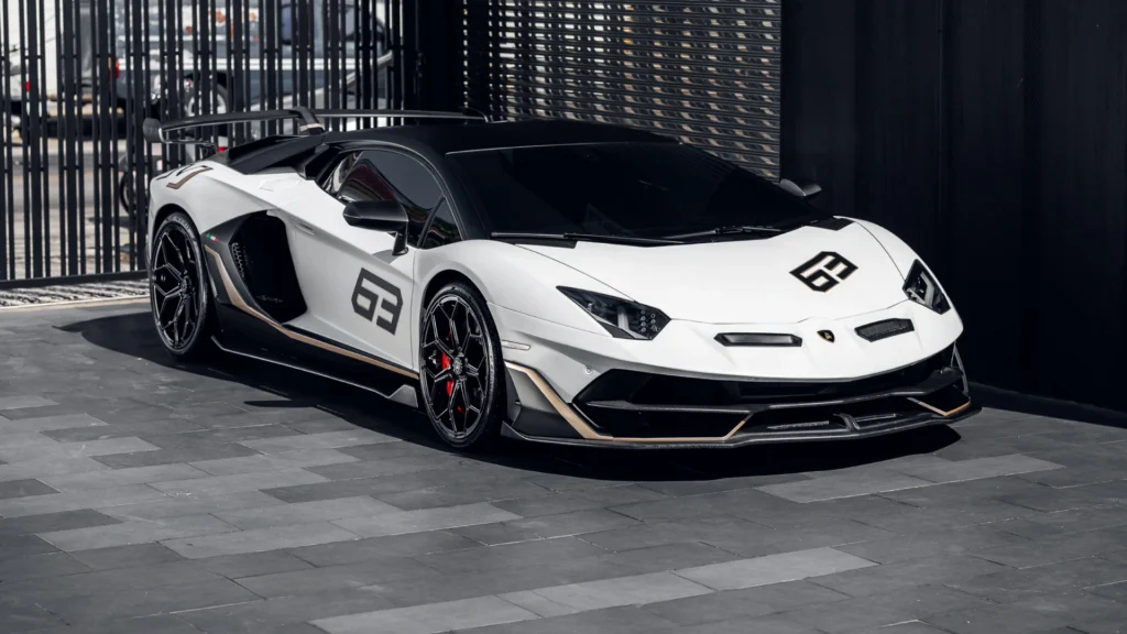 LAMBORGHINI AVENTADOR LP700-4 — แต่ง Lamborghini