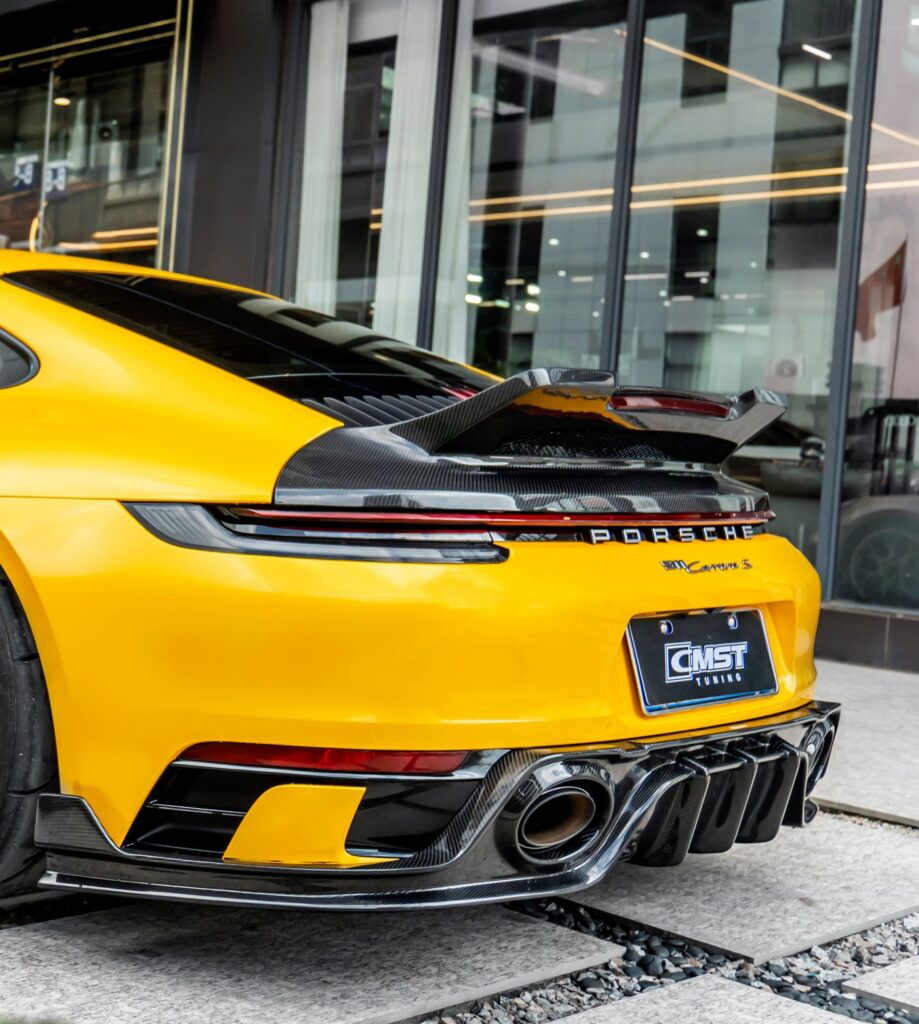 ปีก/สปอยเลอร์หลัง CMST ทรง ปากเป็ด สำหรับ Porsche 911 992 2020-2024