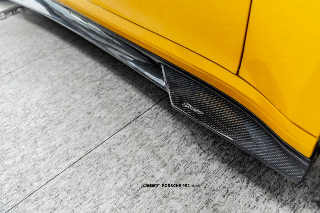 สเกิร์ตข้าง CMST สำหรับ Porsche 911 992 2020-2024