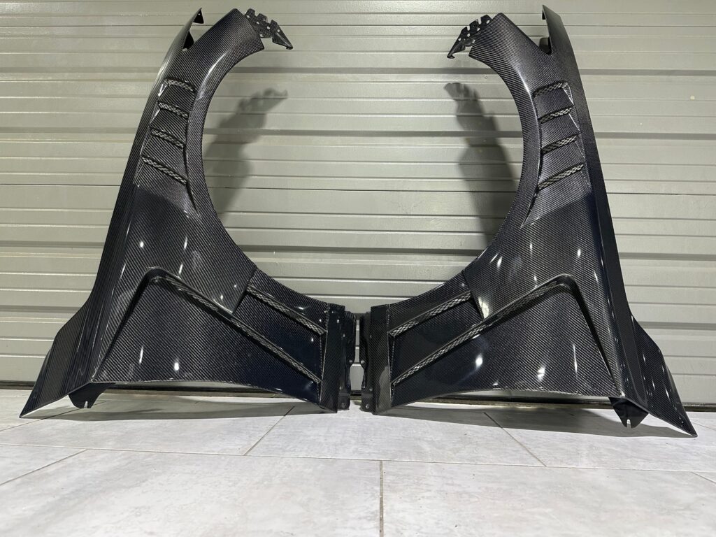 v2 Vented ซุ้มล้อหน้า เปลี่ยนทดแทน โดย CMST Tuning สำหรับ Infiniti Q50