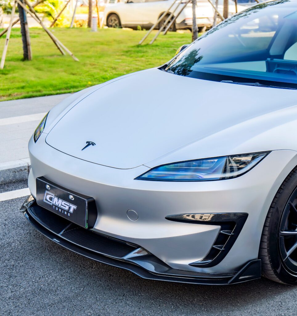 ลิ้นหน้า CMST ทรง V4 สำหรับ Tesla Model 3 Highland 2024-ON