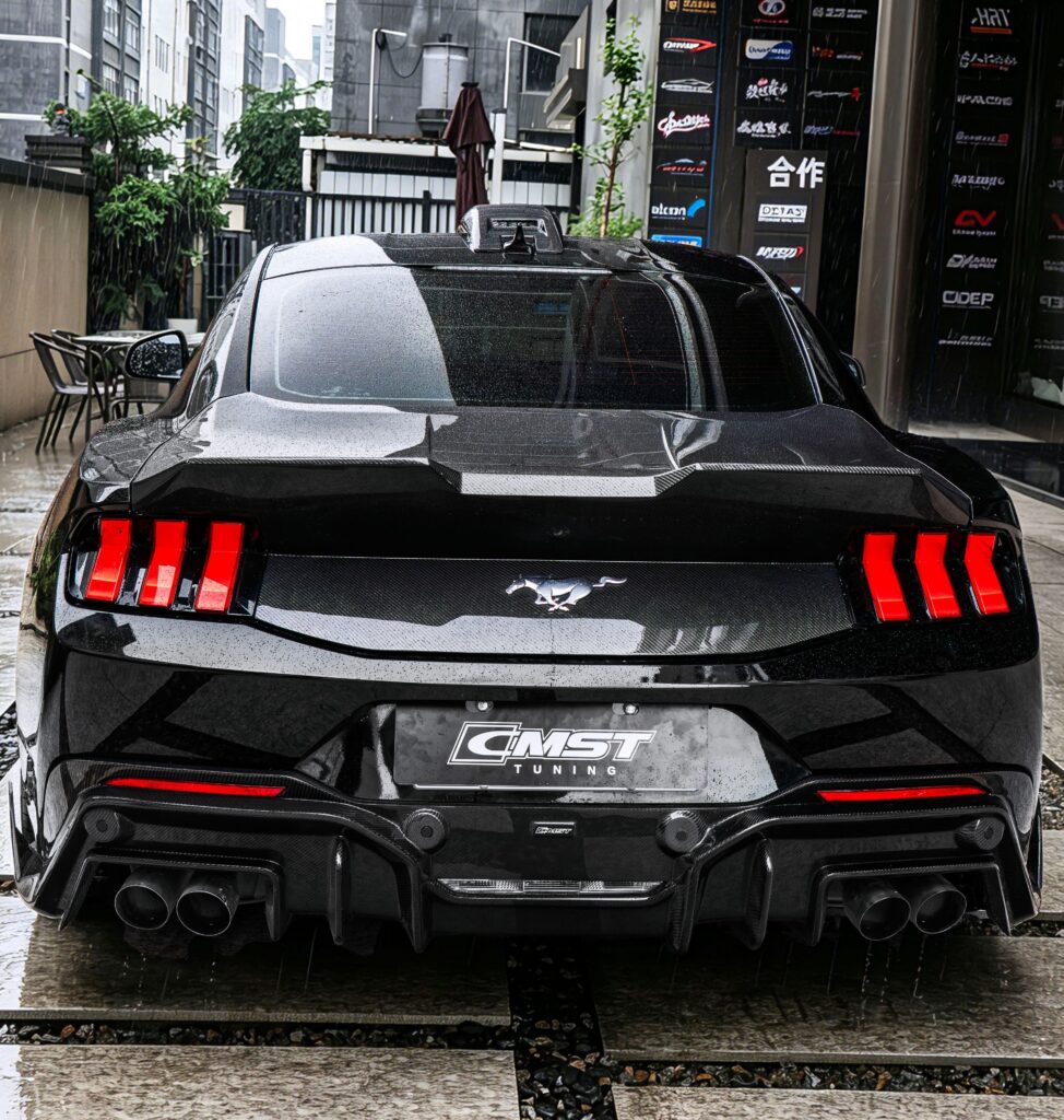ดิฟฟิวเซอร์หลัง CMST ทรง V2 สำหรับ Ford Mustang S650 2024-ON
