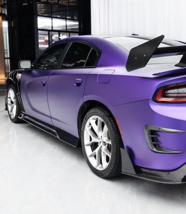 สเกิร์ตข้างคาร์บอนไฟเบอร์/FRP CMST สำหรับ Dodge Charger 2015-2023