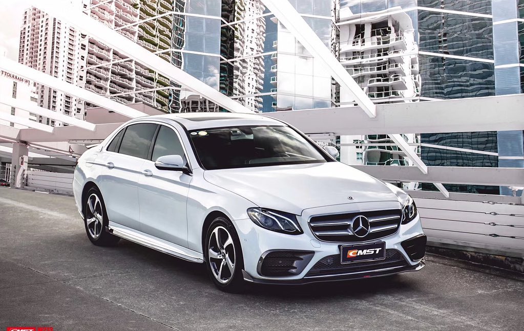 ชุดแต่งรอบคันคาร์บอนไฟเบอร์ CMST สำหรับ Mercedes Benz E-Class 4 ประตู W213 2017-ON