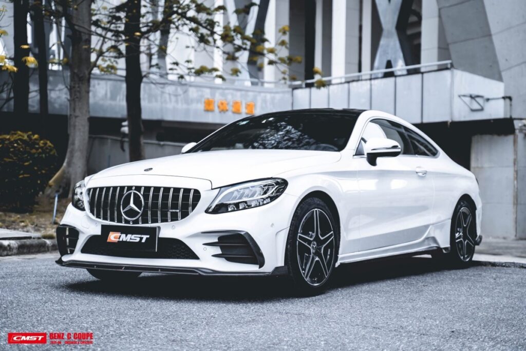 ชุดแต่งรอบคันคาร์บอนไฟเบอร์ CMST สำหรับ Mercedes-Benz C-Class W205 2019-ON