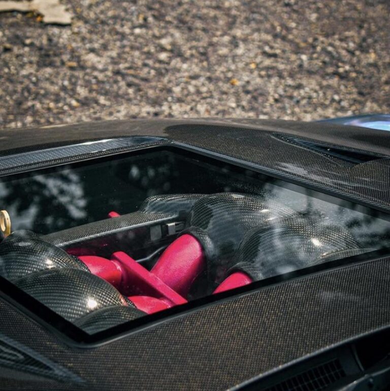 ฝาครอบเครื่องยนต์คาร์บอนไฟเบอร์ CMST สำหรับ Nissan GT-R R35 2008-2016