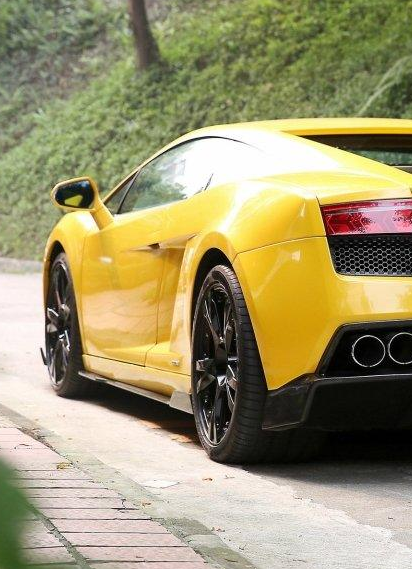 สเกิร์ตข้าง CMST สำหรับ Lamborghini Gallardo 2004-2014