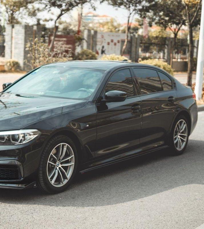 สเกิร์ตข้าง CMST สำหรับ BMW 5 Series G30 2017-ON