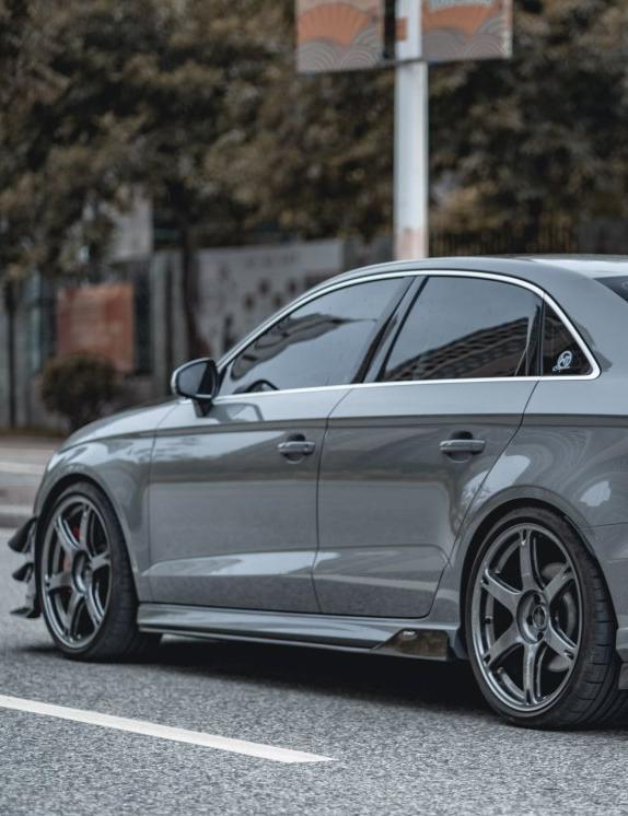 สเกิร์ตข้าง โดย CMST Tuning สำหรับ Audi RS3 8V.5