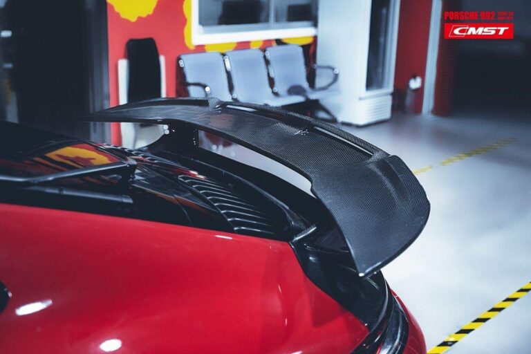 ปีก/สปอยเลอร์หลัง CMST ทรง V2 สำหรับ Porsche 911 992 2020-2024