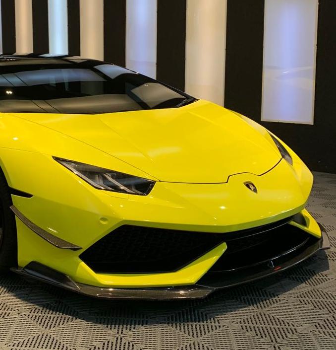 ลิ้นหน้า CMST ทรง สปลิตเตอร์ สำหรับ Lamborghini Huracan 2015-2018