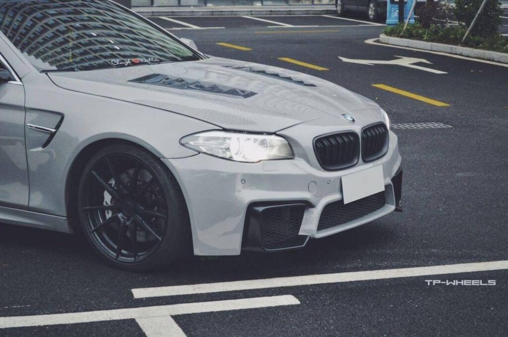 กันชน CMST สำหรับ BMW 5 Series F10