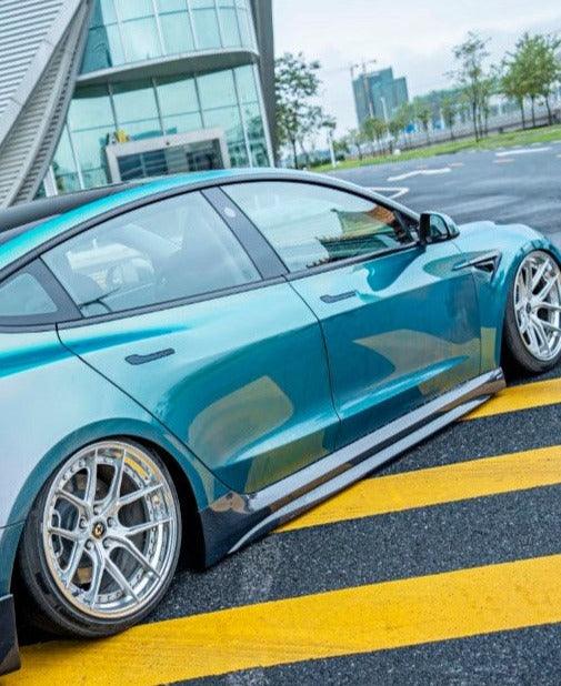 สเกิร์ตข้าง CMST ทรง V2 สำหรับ Tesla Model 3 Highland 2024-ON