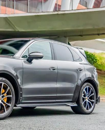 สเกิร์ตข้าง CMST สำหรับ Porsche Cayenne 2019-2023