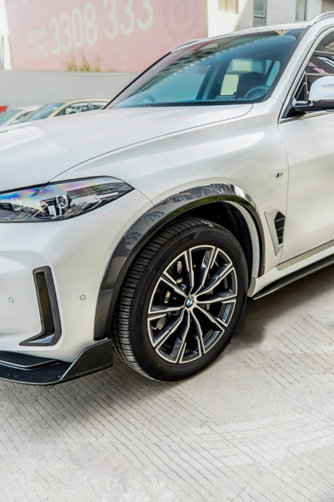 ซุ้มล้อ และ ซุ้มล้อ โดย CMST Tuning สำหรับ BMW X5 G05 LCI 2024-ON