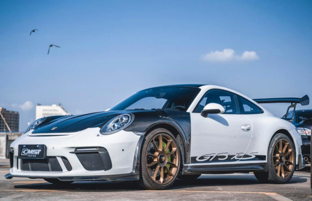 กันชน CMST ทรง GT3RS สำหรับ Porsche 911 991 2012-2016
