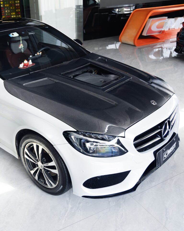 ฝากระโปรงหน้า CMST ทรง V4 สำหรับ Mercedes-Benz C-Class W205 2015-2021
