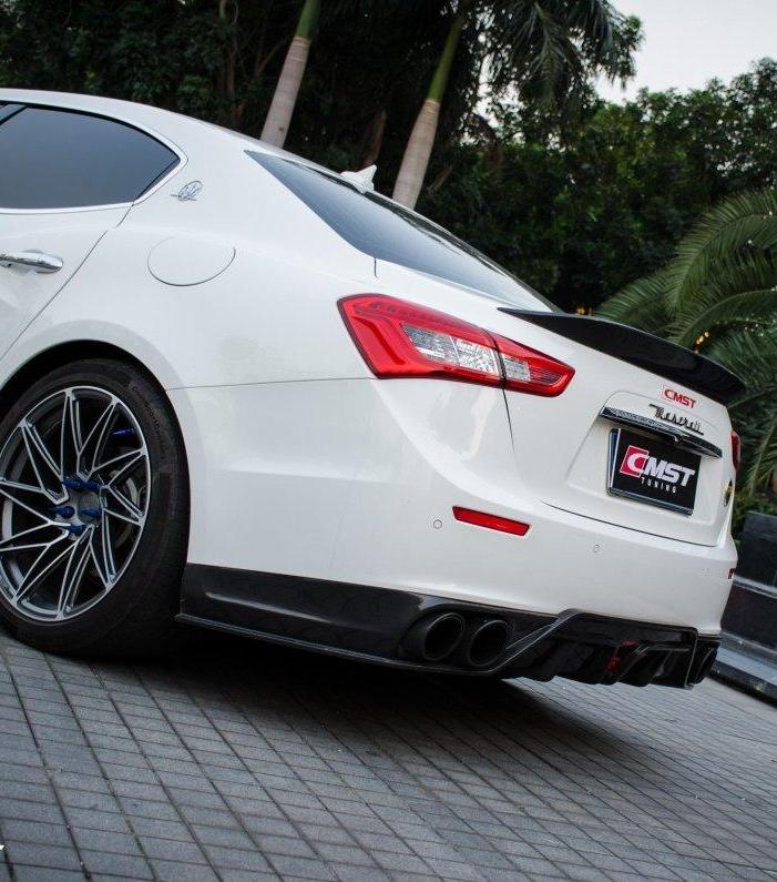 ปีก/สปอยเลอร์หลัง CMST ทรง ปากเป็ด สำหรับ Maserati Ghibli 2014-2024